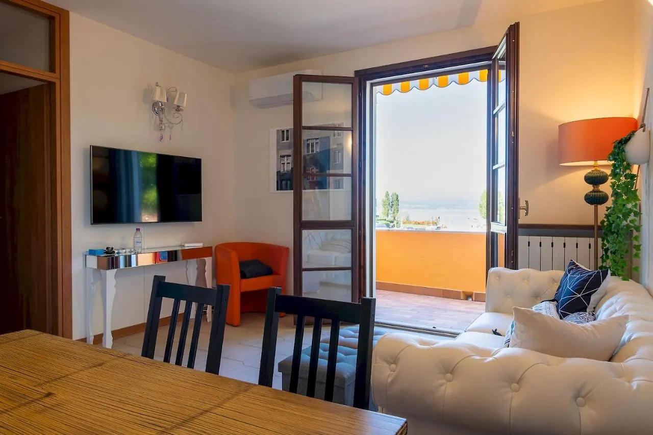 La Casa Sul Porto - Italian Homing Apartment Sirmione Italy